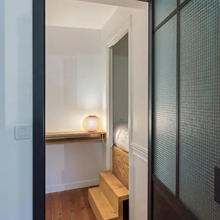 L'ambassadeur Epoustouflant En Plein Coeur De Lägenhet